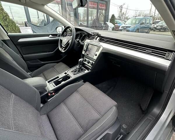 Сірий Фольксваген Пассат, об'ємом двигуна 1.97 л та пробігом 297 тис. км за 14600 $, фото 19 на Automoto.ua