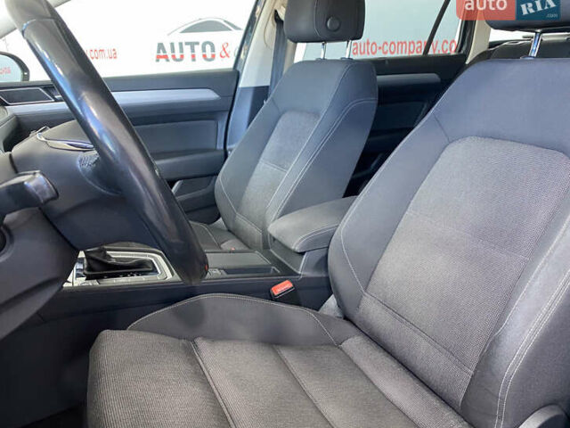 Серый Фольксваген Пассат, объемом двигателя 1.97 л и пробегом 170 тыс. км за 14950 $, фото 5 на Automoto.ua