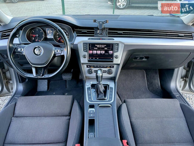 Серый Фольксваген Пассат, объемом двигателя 1.97 л и пробегом 278 тыс. км за 13900 $, фото 23 на Automoto.ua