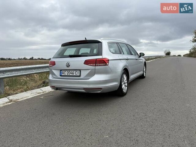 Серый Фольксваген Пассат, объемом двигателя 1.6 л и пробегом 325 тыс. км за 12200 $, фото 7 на Automoto.ua