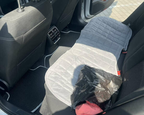 Сірий Фольксваген Пассат, об'ємом двигуна 1.97 л та пробігом 285 тис. км за 14500 $, фото 14 на Automoto.ua