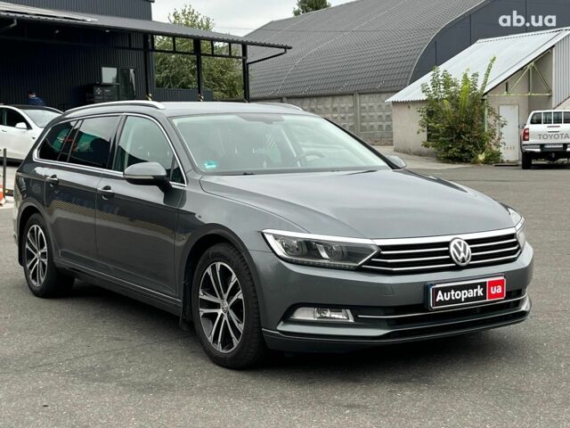 Серый Фольксваген Пассат, объемом двигателя 2 л и пробегом 300 тыс. км за 15390 $, фото 2 на Automoto.ua