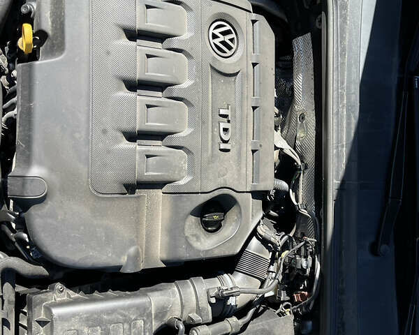 Серый Фольксваген Пассат, объемом двигателя 2 л и пробегом 259 тыс. км за 15800 $, фото 67 на Automoto.ua