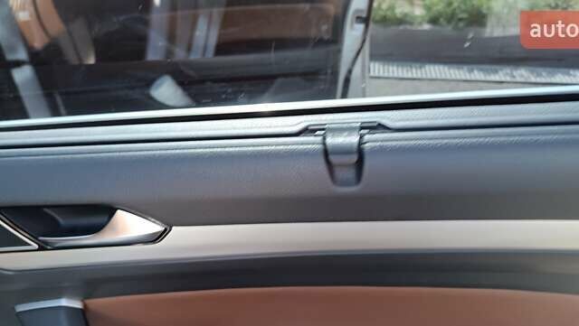 Серый Фольксваген Пассат, объемом двигателя 1.6 л и пробегом 235 тыс. км за 12800 $, фото 81 на Automoto.ua