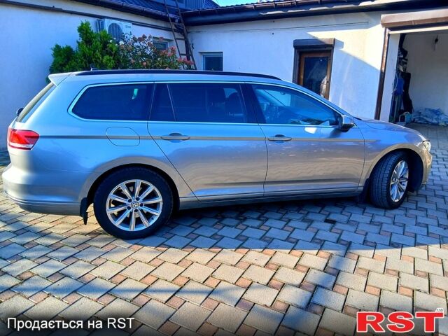 Серый Фольксваген Пассат, объемом двигателя 1.6 л и пробегом 221 тыс. км за 12800 $, фото 8 на Automoto.ua