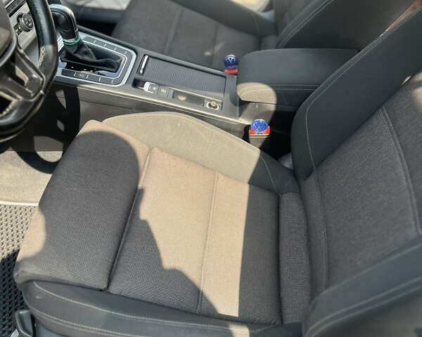 Сірий Фольксваген Пассат, об'ємом двигуна 1.97 л та пробігом 285 тис. км за 14500 $, фото 11 на Automoto.ua