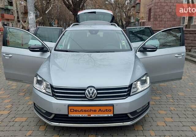 Серый Фольксваген Пассат, объемом двигателя 1.97 л и пробегом 216 тыс. км за 13999 $, фото 74 на Automoto.ua