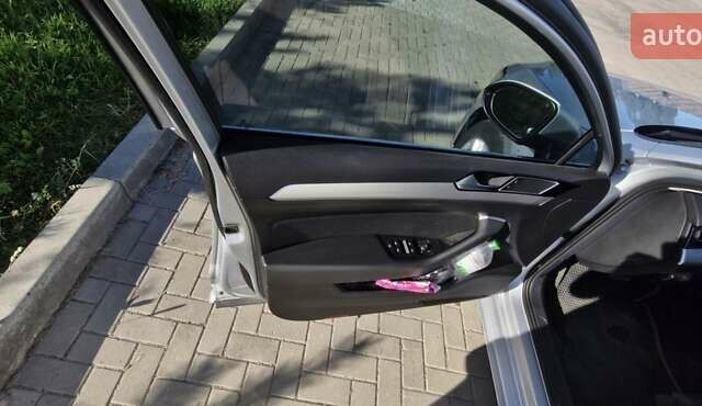 Сірий Фольксваген Пассат, об'ємом двигуна 1.97 л та пробігом 285 тис. км за 14000 $, фото 11 на Automoto.ua