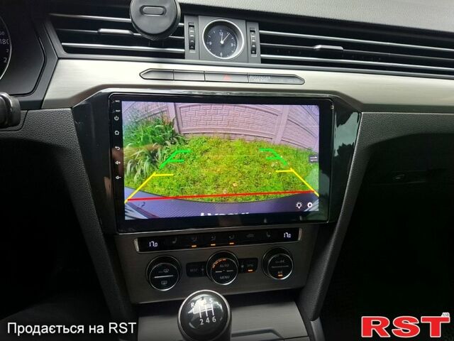 Серый Фольксваген Пассат, объемом двигателя 1.6 л и пробегом 288 тыс. км за 13200 $, фото 3 на Automoto.ua