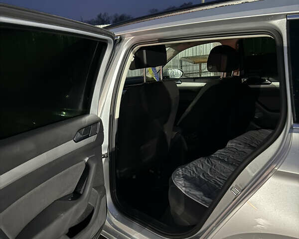 Сірий Фольксваген Пассат, об'ємом двигуна 2 л та пробігом 237 тис. км за 13900 $, фото 6 на Automoto.ua