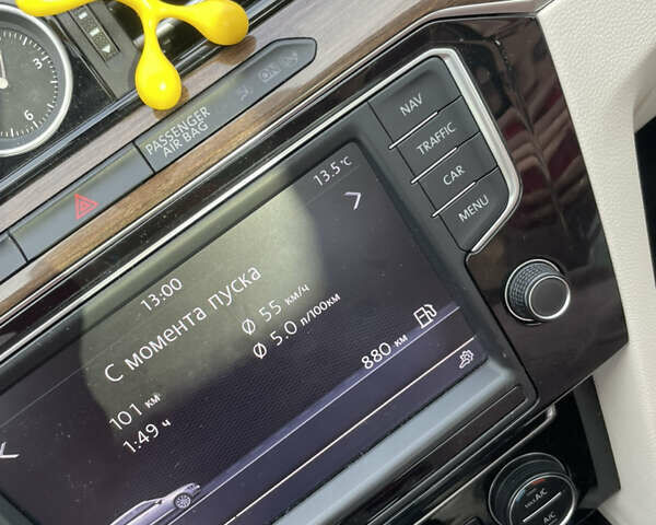 Серый Фольксваген Пассат, объемом двигателя 2 л и пробегом 245 тыс. км за 17995 $, фото 104 на Automoto.ua