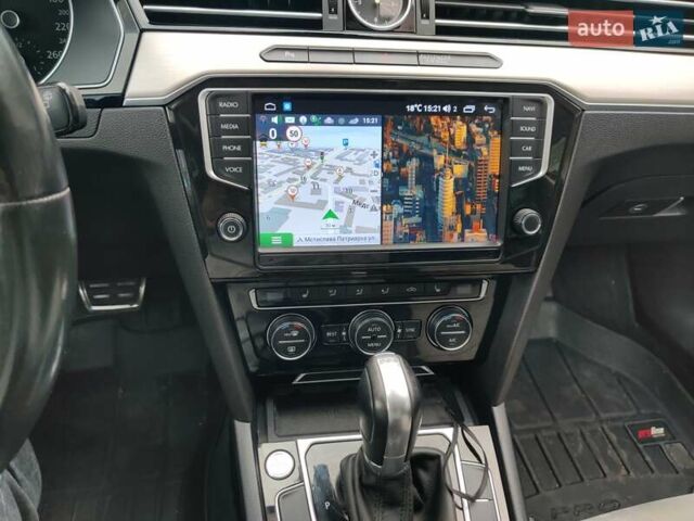 Серый Фольксваген Пассат, объемом двигателя 1.97 л и пробегом 212 тыс. км за 14999 $, фото 9 на Automoto.ua