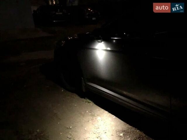 Сірий Фольксваген Пассат, об'ємом двигуна 2 л та пробігом 243 тис. км за 14800 $, фото 21 на Automoto.ua