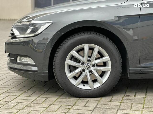 Серый Фольксваген Пассат, объемом двигателя 2 л и пробегом 283 тыс. км за 14990 $, фото 11 на Automoto.ua