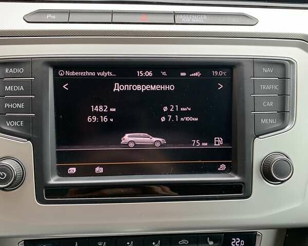 Серый Фольксваген Пассат, объемом двигателя 1.97 л и пробегом 310 тыс. км за 13200 $, фото 10 на Automoto.ua