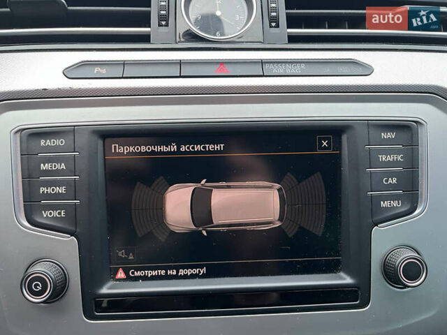 Серый Фольксваген Пассат, объемом двигателя 2 л и пробегом 385 тыс. км за 12800 $, фото 49 на Automoto.ua