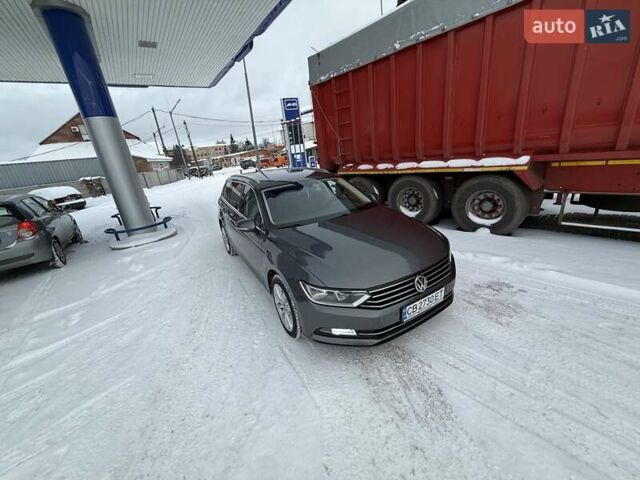 Сірий Фольксваген Пассат, об'ємом двигуна 1.6 л та пробігом 303 тис. км за 12900 $, фото 2 на Automoto.ua