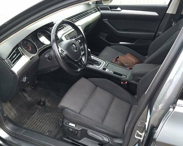 Сірий Фольксваген Пассат, об'ємом двигуна 1.97 л та пробігом 270 тис. км за 14900 $, фото 12 на Automoto.ua