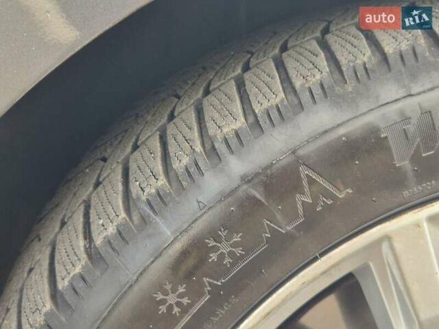 Серый Фольксваген Пассат, объемом двигателя 1.4 л и пробегом 219 тыс. км за 11600 $, фото 10 на Automoto.ua