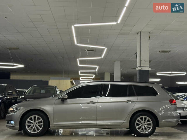 Серый Фольксваген Пассат, объемом двигателя 2 л и пробегом 257 тыс. км за 13599 $, фото 14 на Automoto.ua