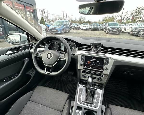 Сірий Фольксваген Пассат, об'ємом двигуна 1.97 л та пробігом 297 тис. км за 14600 $, фото 23 на Automoto.ua