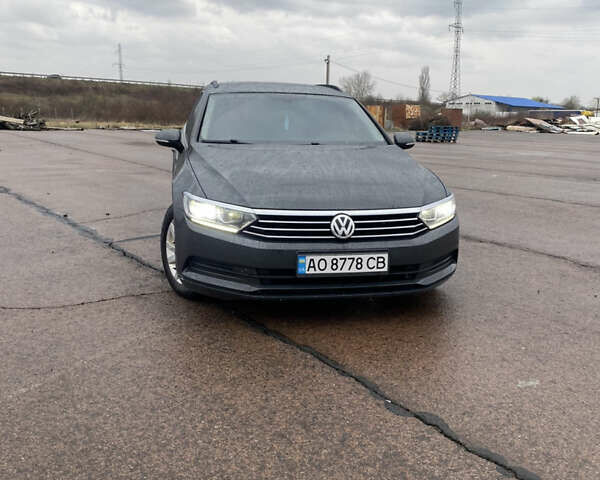 Сірий Фольксваген Пассат, об'ємом двигуна 2 л та пробігом 310 тис. км за 13000 $, фото 1 на Automoto.ua