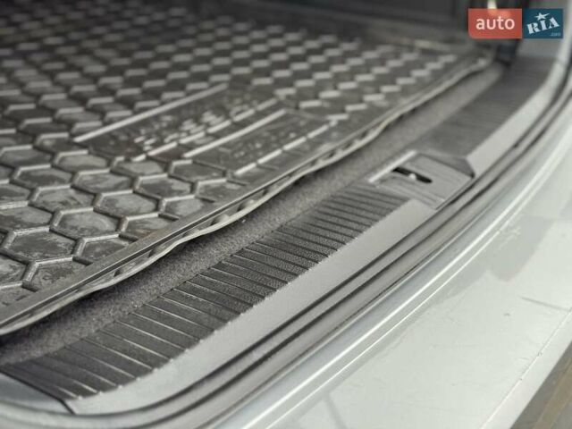 Серый Фольксваген Пассат, объемом двигателя 2 л и пробегом 273 тыс. км за 13800 $, фото 18 на Automoto.ua