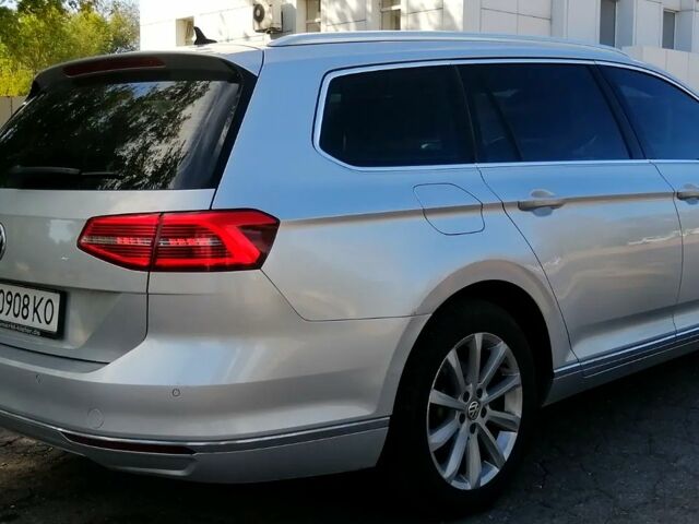 Серый Фольксваген Пассат, объемом двигателя 2 л и пробегом 275 тыс. км за 13500 $, фото 3 на Automoto.ua