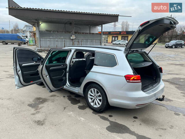 Серый Фольксваген Пассат, объемом двигателя 2 л и пробегом 385 тыс. км за 12800 $, фото 26 на Automoto.ua