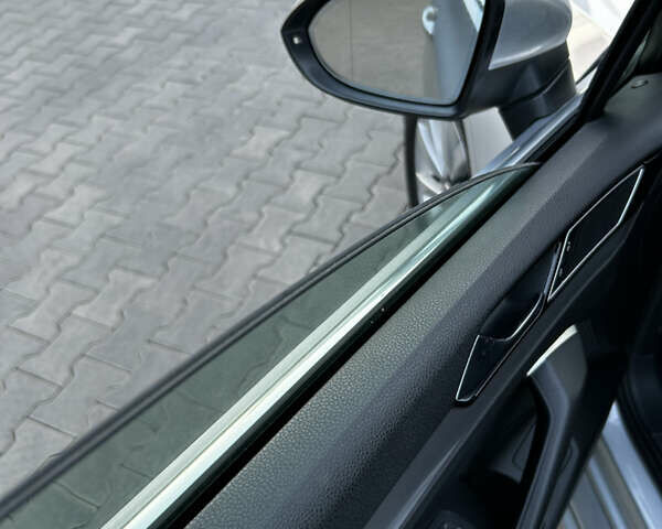 Серый Фольксваген Пассат, объемом двигателя 1.97 л и пробегом 310 тыс. км за 14700 $, фото 8 на Automoto.ua