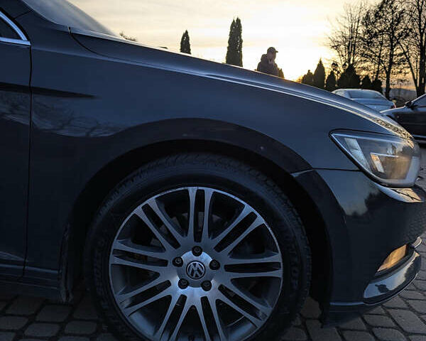 Серый Фольксваген Пассат, объемом двигателя 1.97 л и пробегом 345 тыс. км за 12000 $, фото 5 на Automoto.ua