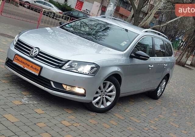 Серый Фольксваген Пассат, объемом двигателя 1.97 л и пробегом 216 тыс. км за 13999 $, фото 13 на Automoto.ua