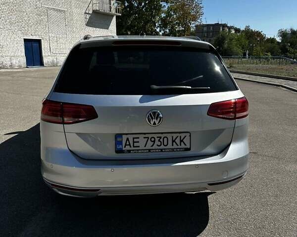 Сірий Фольксваген Пассат, об'ємом двигуна 2 л та пробігом 303 тис. км за 13700 $, фото 3 на Automoto.ua