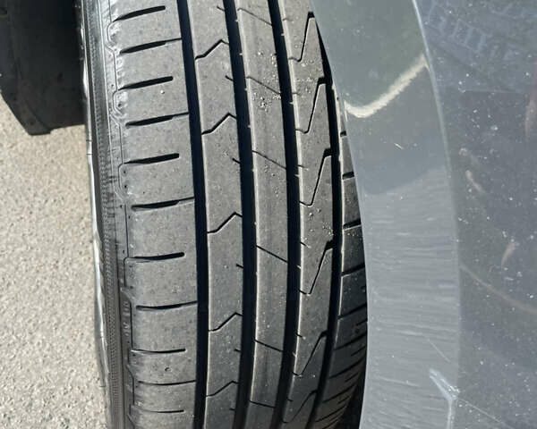 Серый Фольксваген Пассат, объемом двигателя 2 л и пробегом 245 тыс. км за 17995 $, фото 61 на Automoto.ua