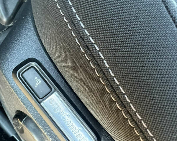 Серый Фольксваген Пассат, объемом двигателя 1.97 л и пробегом 278 тыс. км за 13900 $, фото 44 на Automoto.ua