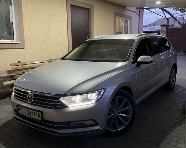 Серый Фольксваген Пассат, объемом двигателя 1.97 л и пробегом 326 тыс. км за 15999 $, фото 25 на Automoto.ua