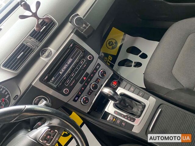 Серый Фольксваген Пассат, объемом двигателя 2 л и пробегом 285 тыс. км за 12500 $, фото 21 на Automoto.ua