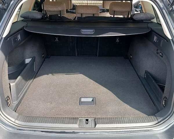 Сірий Фольксваген Пассат, об'ємом двигуна 1.97 л та пробігом 243 тис. км за 15500 $, фото 36 на Automoto.ua