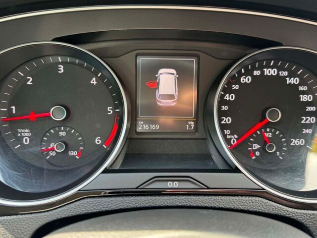 Серый Фольксваген Пассат, объемом двигателя 2 л и пробегом 290 тыс. км за 13999 $, фото 14 на Automoto.ua