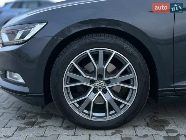 Сірий Фольксваген Пассат, об'ємом двигуна 1.97 л та пробігом 303 тис. км за 16000 $, фото 8 на Automoto.ua