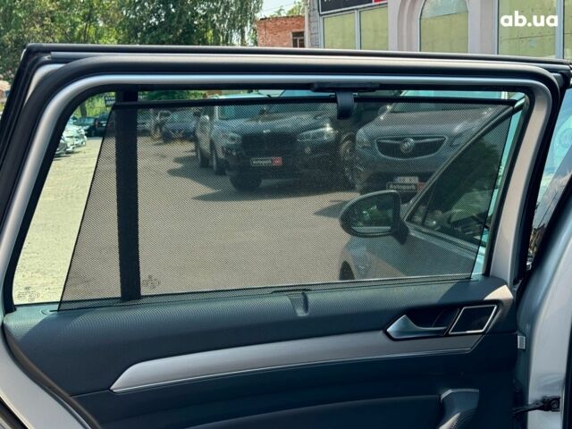 Сірий Фольксваген Пассат, об'ємом двигуна 2 л та пробігом 180 тис. км за 19990 $, фото 22 на Automoto.ua