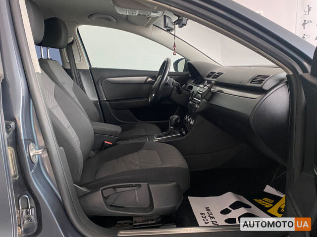 Серый Фольксваген Пассат, объемом двигателя 2 л и пробегом 285 тыс. км за 12500 $, фото 8 на Automoto.ua