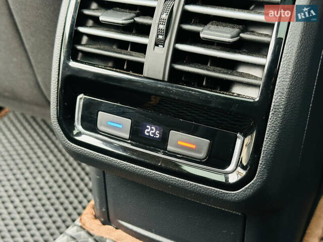 Сірий Фольксваген Пассат, об'ємом двигуна 1.97 л та пробігом 309 тис. км за 13900 $, фото 18 на Automoto.ua