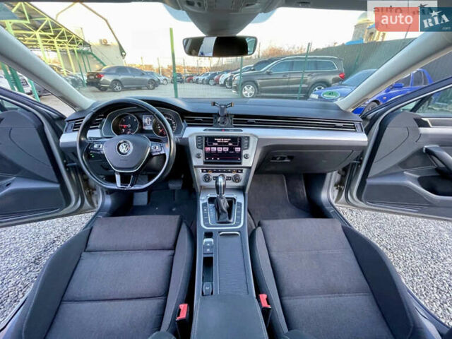 Серый Фольксваген Пассат, объемом двигателя 1.97 л и пробегом 278 тыс. км за 13900 $, фото 22 на Automoto.ua