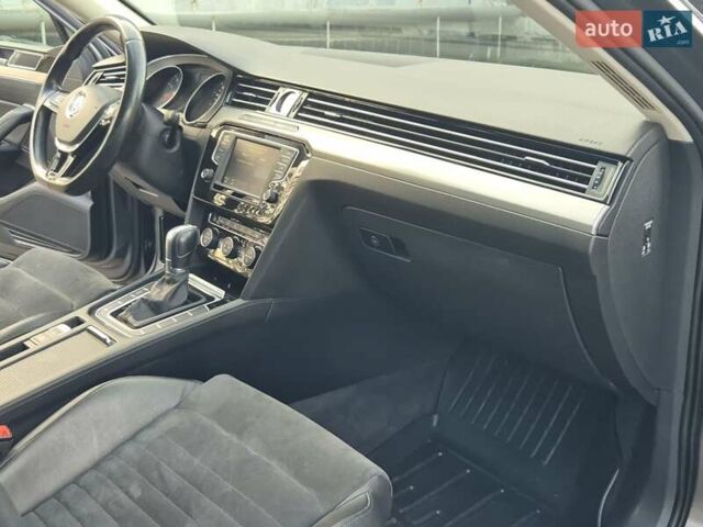 Серый Фольксваген Пассат, объемом двигателя 1.4 л и пробегом 219 тыс. км за 11600 $, фото 21 на Automoto.ua