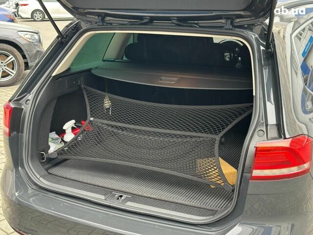 Серый Фольксваген Пассат, объемом двигателя 2 л и пробегом 283 тыс. км за 14990 $, фото 16 на Automoto.ua