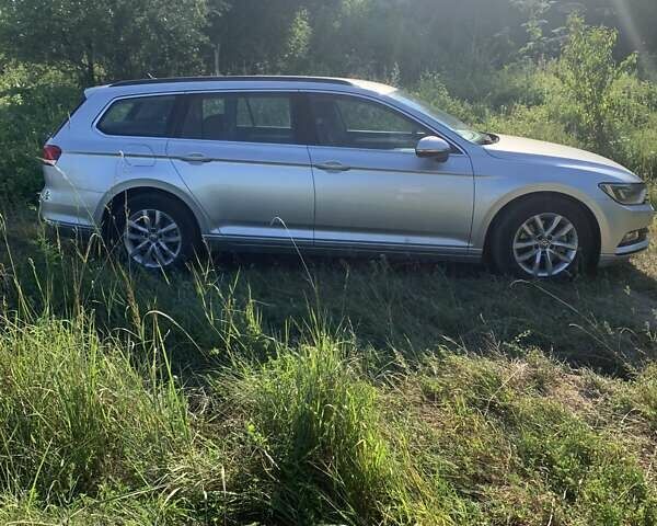 Серый Фольксваген Пассат, объемом двигателя 1.97 л и пробегом 310 тыс. км за 13200 $, фото 7 на Automoto.ua