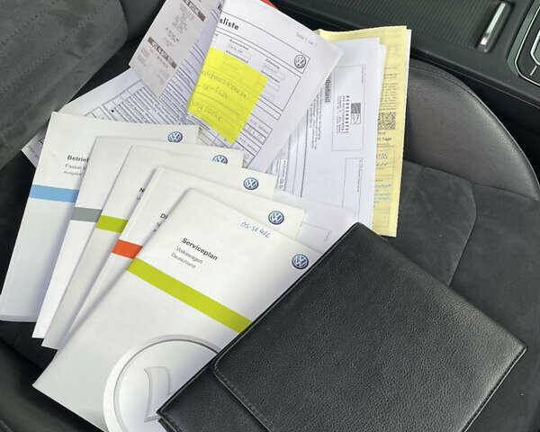 Серый Фольксваген Пассат, объемом двигателя 1.97 л и пробегом 326 тыс. км за 15999 $, фото 55 на Automoto.ua