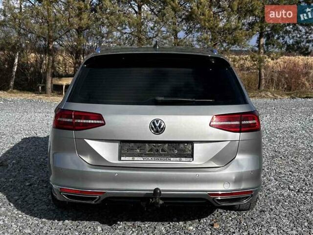 Сірий Фольксваген Пассат, об'ємом двигуна 0 л та пробігом 334 тис. км за 13200 $, фото 4 на Automoto.ua