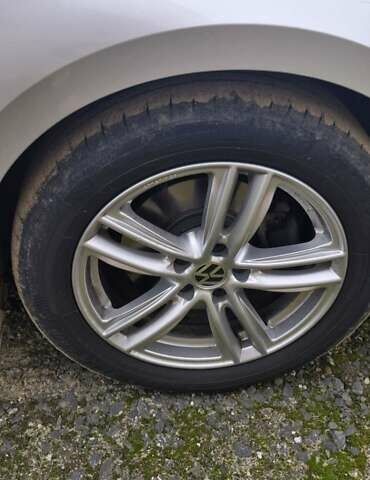 Сірий Фольксваген Пассат, об'ємом двигуна 1.97 л та пробігом 285 тис. км за 14000 $, фото 23 на Automoto.ua